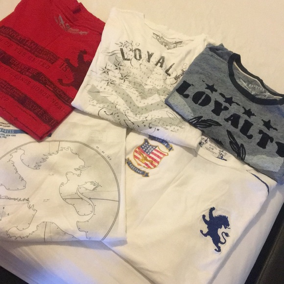 Express T-Shirt - Picture 3 of 5